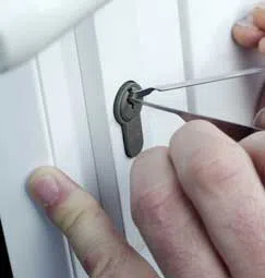 Safe Key Store Cincinnati, OH 513-988-4100 - 18-Emergency-Opening