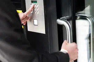 Safe Key Store Cincinnati, OH 513-988-4100 Safe Key Store Cincinnati, OH 513-988-4100 - 8-Commercial-Locksmith